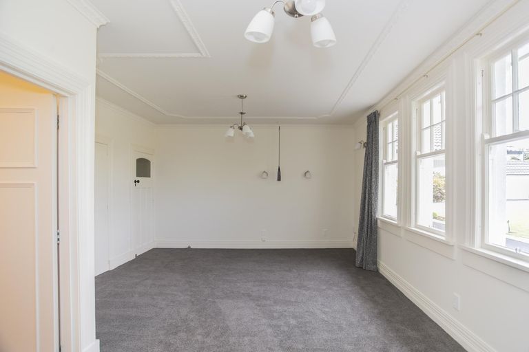 Photo of property in 96 Perth Street, Holmes Hill, Oamaru, 9401