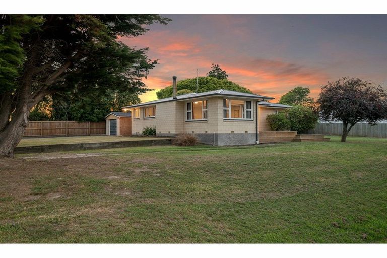 Photo of property in 302 Wigram Road, Wigram, Christchurch, 8025