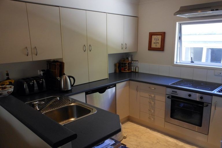 Photo of property in 4/3 Malcolm Lane, Thorndon, Wellington, 6011