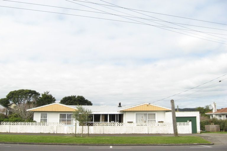 Photo of property in 2/1 Normanby Street, Fitzroy, New Plymouth, 4312