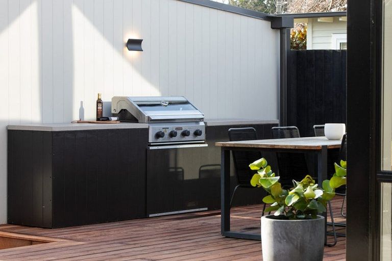 Photo of property in 70 Halton Street, Strowan, Christchurch, 8052