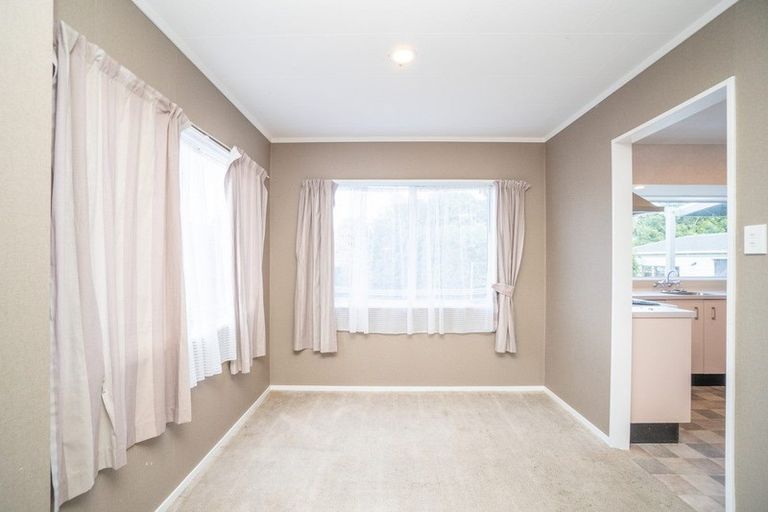 Photo of property in 15 Emmerdale Mews, Highbury, Palmerston North, 4412