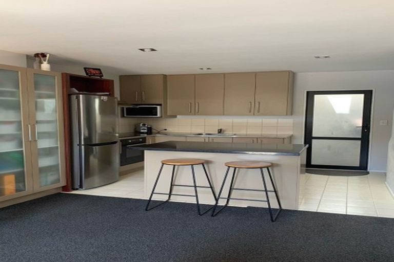 Photo of property in 329c Onehunga Mall, Onehunga, Auckland, 1061