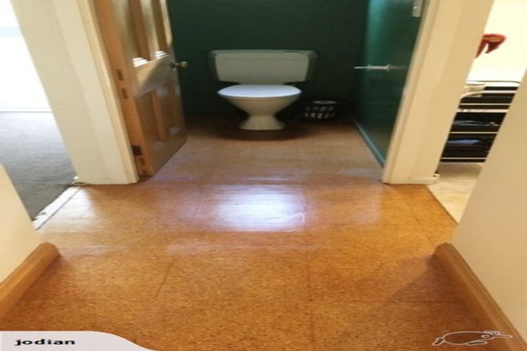 Photo of property in 136 Port Hills Road, Heathcote Valley, Christchurch, 8022