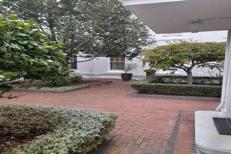 Photo of property in Blythswood Flats, 28/3 Aro Street, Aro Valley, Wellington, 6021