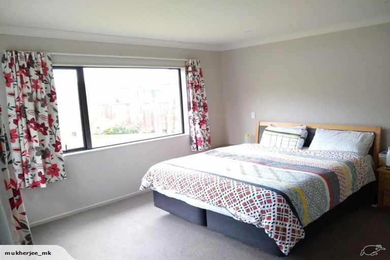 Photo of property in 12 Moonsail Drive, Whitby, Porirua, 5024