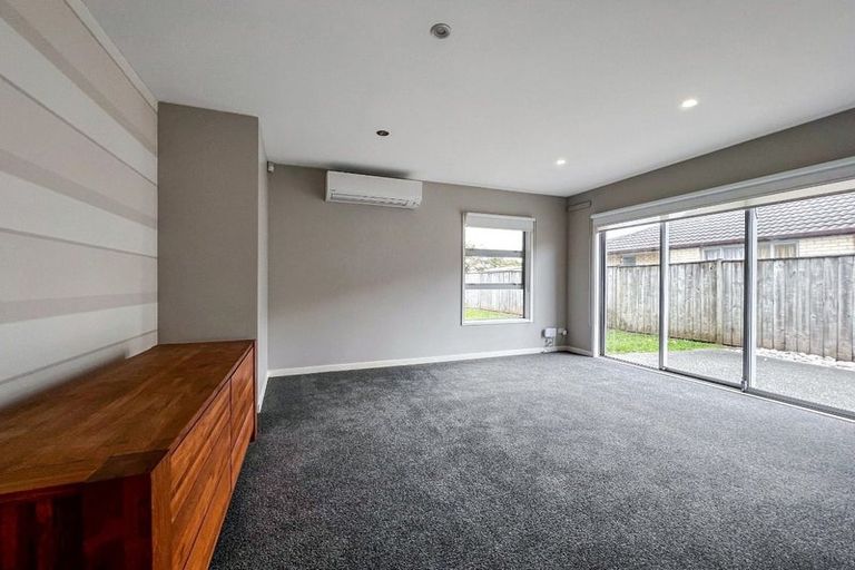 Photo of property in 1 Powercourt Drive, Flat Bush, Auckland, 2019