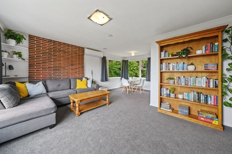 Photo of property in 93 Dowse Drive, Maungaraki, Lower Hutt, 5010