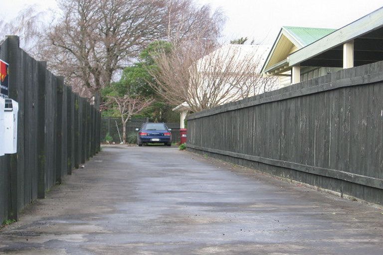 Photo of property in 79b Heretaunga Street, Palmerston North, 4414