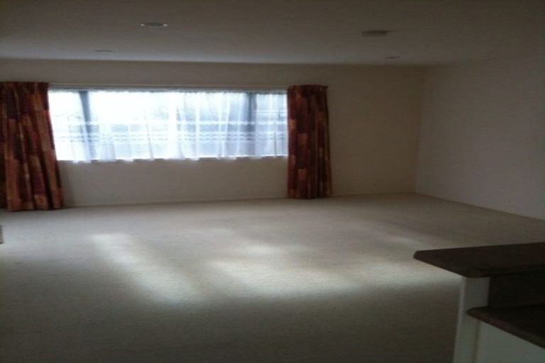 Photo of property in 32 Firth Terrace, Karori, Wellington, 6012