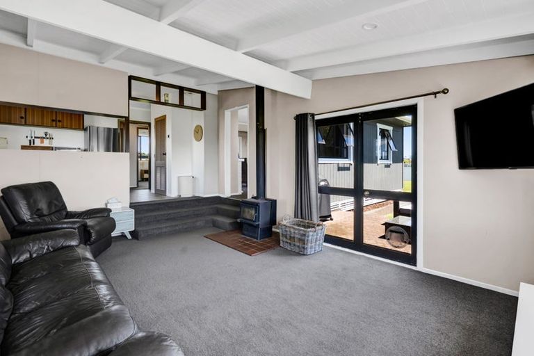 Photo of property in 1257 Mangorei Road, Mangorei, New Plymouth, 4371