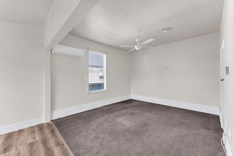 Photo of property in 1/3 Manning Place, Woolston, Christchurch, 8023