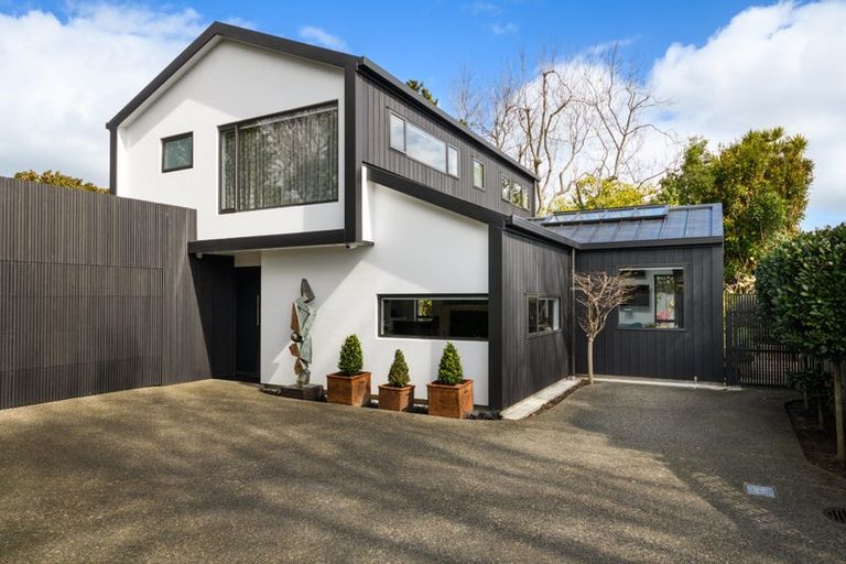 Photo of property in 36b Lincoln Terrace, Hokowhitu, Palmerston North, 4410