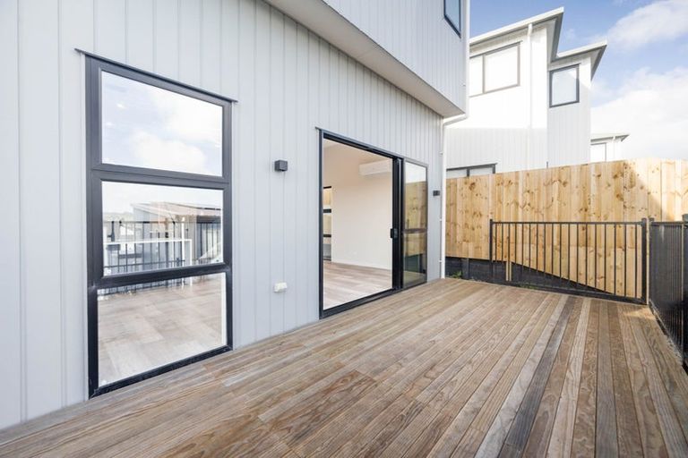 Photo of property in 40 Kapehu Road, Silverdale, 0932