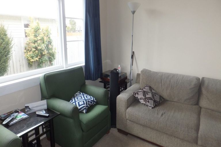 Photo of property in 227 Weston Road, St Albans, Christchurch, 8052