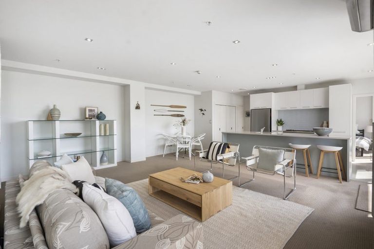 Photo of property in Maison Apartments, 403/16 Huron Street, Takapuna, Auckland, 0622