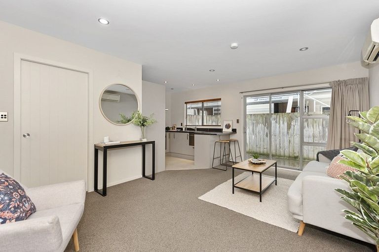 Photo of property in 24b Cameron Road, Hamilton East, Hamilton, 3216