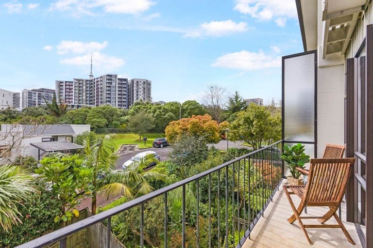 Photo of property in 2/14 Hayden Street, Freemans Bay, Auckland, 1011