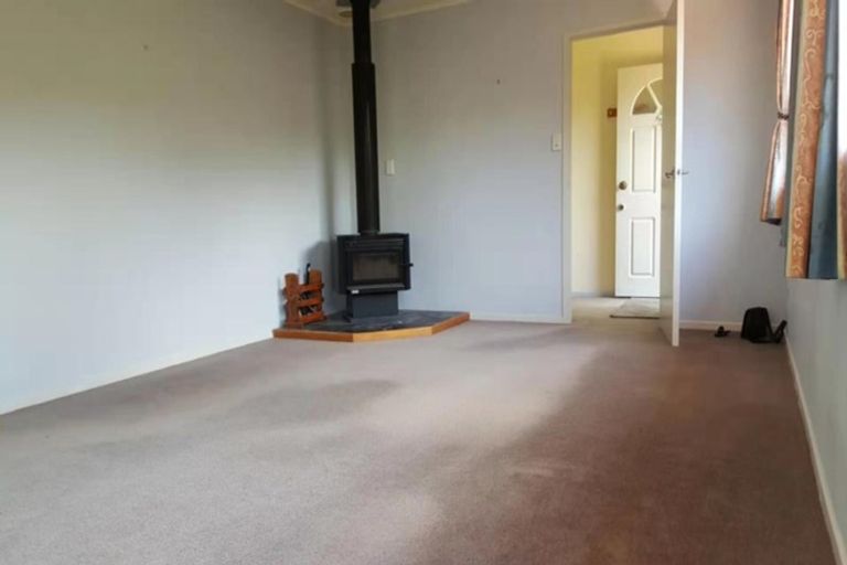 Photo of property in 11 Tempo Place, Torbay, Auckland, 0630