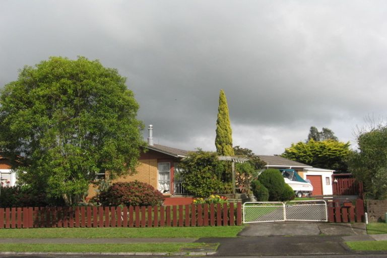 Photo of property in 41 Marvon Downs Avenue, Pakuranga Heights, Auckland, 2010