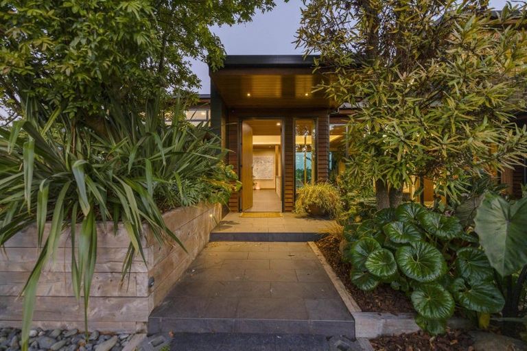 Photo of property in 92 Myres Street, Otumoetai, Tauranga, 3110