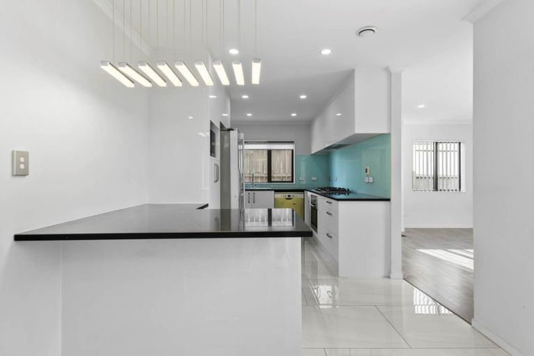 Photo of property in 7 Maxwell Avenue, Papatoetoe, Auckland, 2025