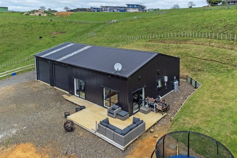 Photo of property in 68 Old Coach Way, Ramarama, Drury, 2579