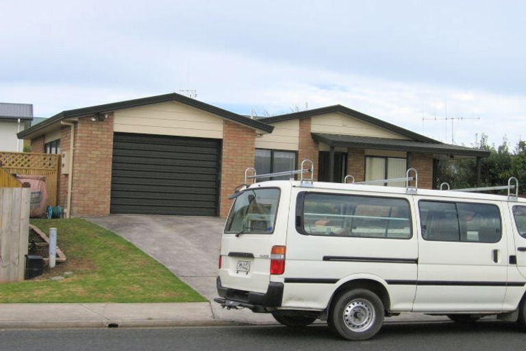 Photo of property in 51 Baverstock Road, Nawton, Hamilton, 3200