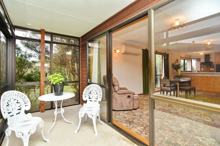 Photo of property in 11 Lakewood Drive, Burwood, Christchurch, 8083