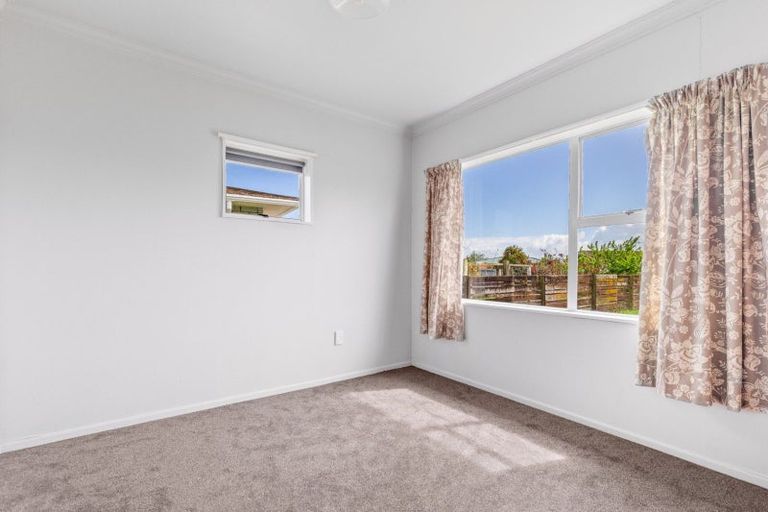 Photo of property in 23 Stirling Street, Levin, 5510