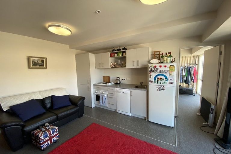 Photo of property in The Peak Apartments, 905/170 Taranaki Street, Te Aro, Wellington, 6011