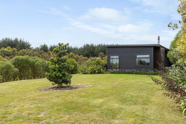 Photo of property in 7 Quail Way, Waitarere, Levin, 5510
