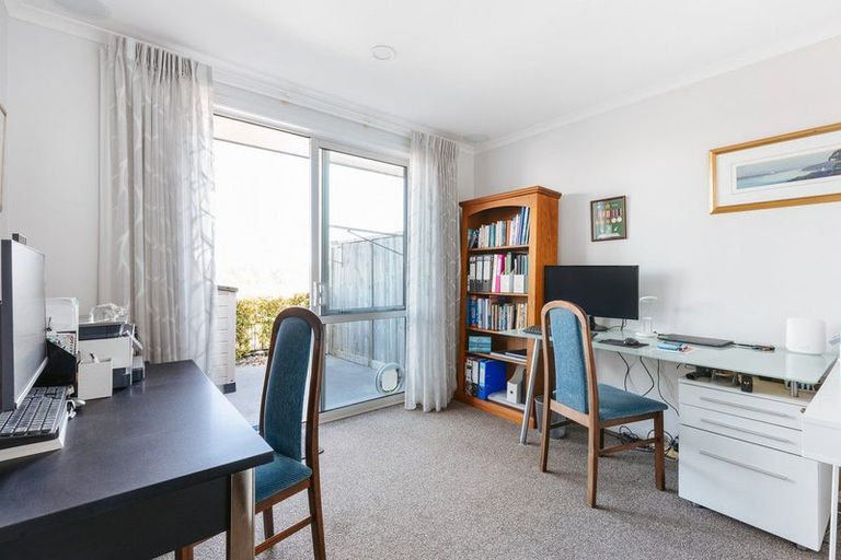 Photo of property in Waterview Estate, 70/4 Greystone Place, Omokoroa, 3114