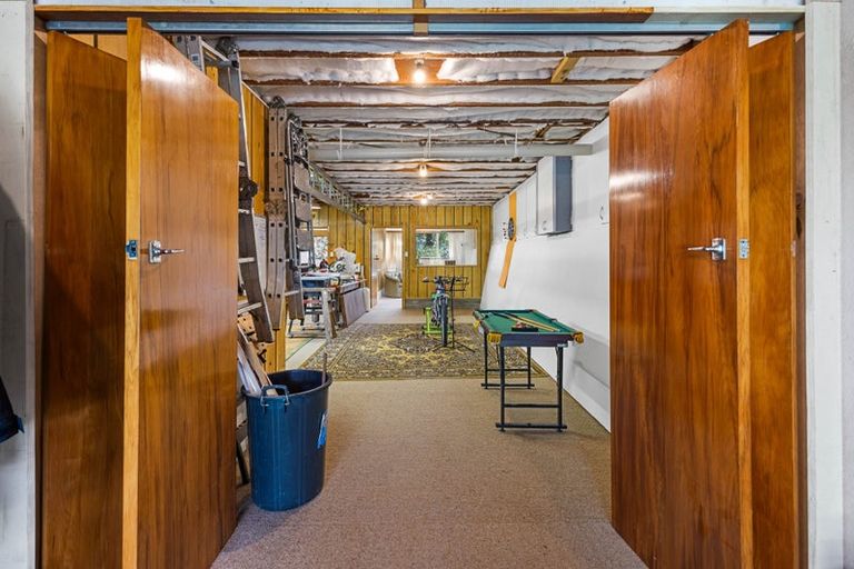 Photo of property in 1 High Road, Hawera, 4610