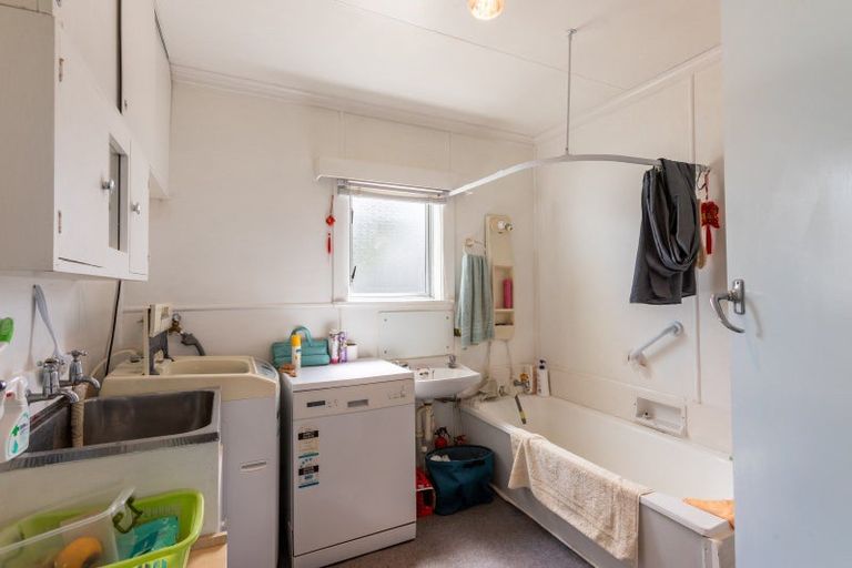 Photo of property in 10 Salisbury Street, Dannevirke, 4930