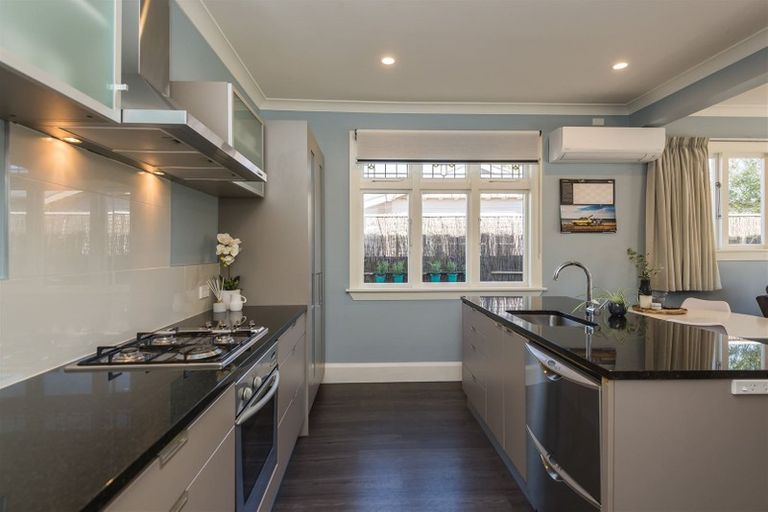 Photo of property in 29 Frankleigh Street, Somerfield, Christchurch, 8024