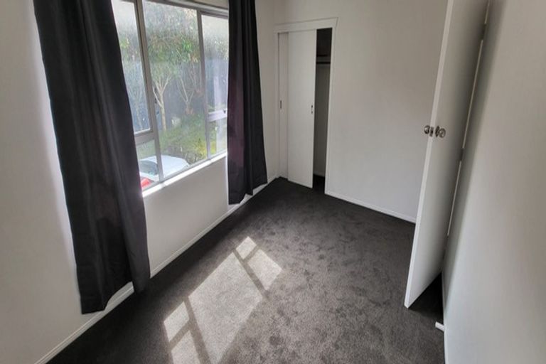 Photo of property in 57 Hobart Crescent, Wattle Downs, Auckland, 2103