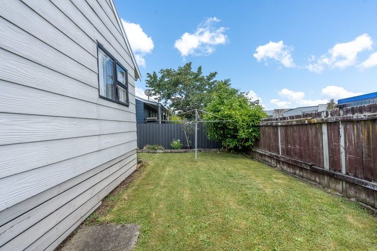 Photo of property in 71a Kahikatea Drive, Melville, Hamilton, 3206