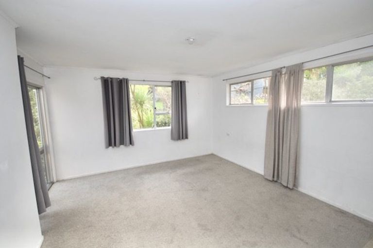 Photo of property in 1/21 Sunburst Lane, Torbay, Auckland, 0630