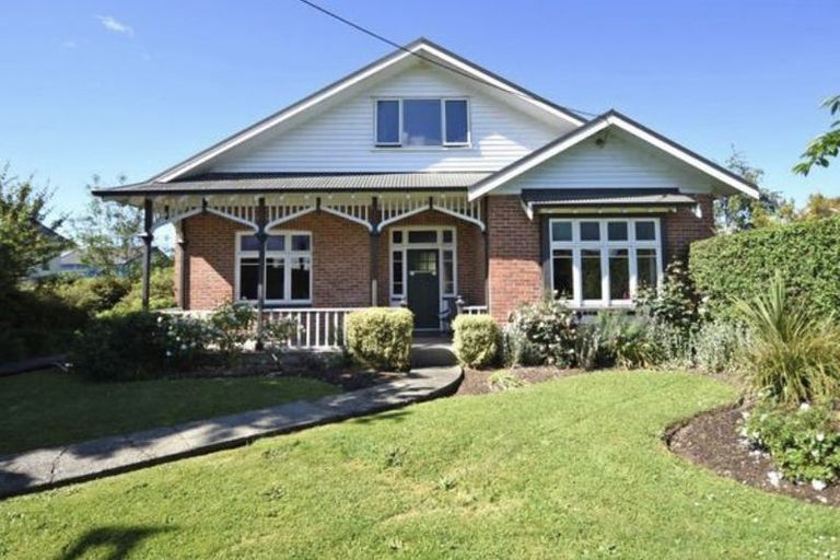 Photo of property in 5 Prince Street, Winton, 9720