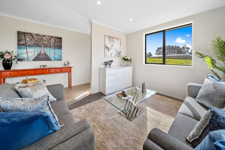 Photo of property in 5 Murray Ward Drive, Te Kauwhata, 3710