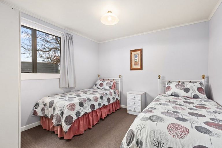 Photo of property in 15b Lake View Road, Waipukurau, 4200