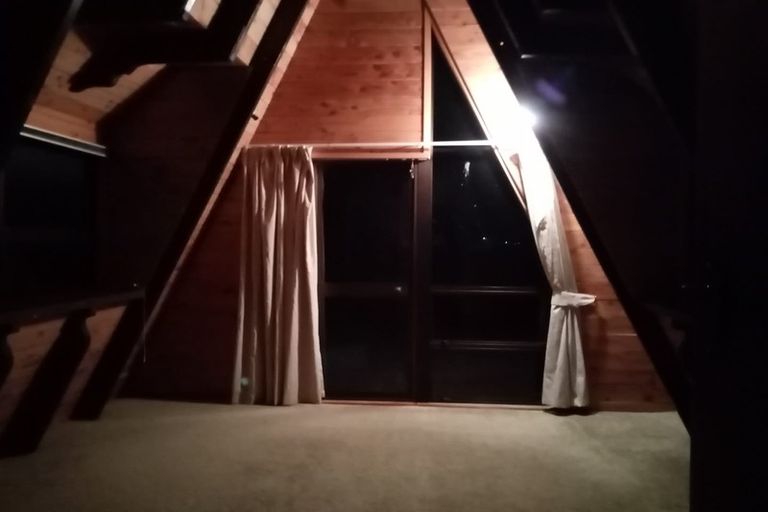 Photo of property in 2/4 Poihaere Street, Turangi, 3334