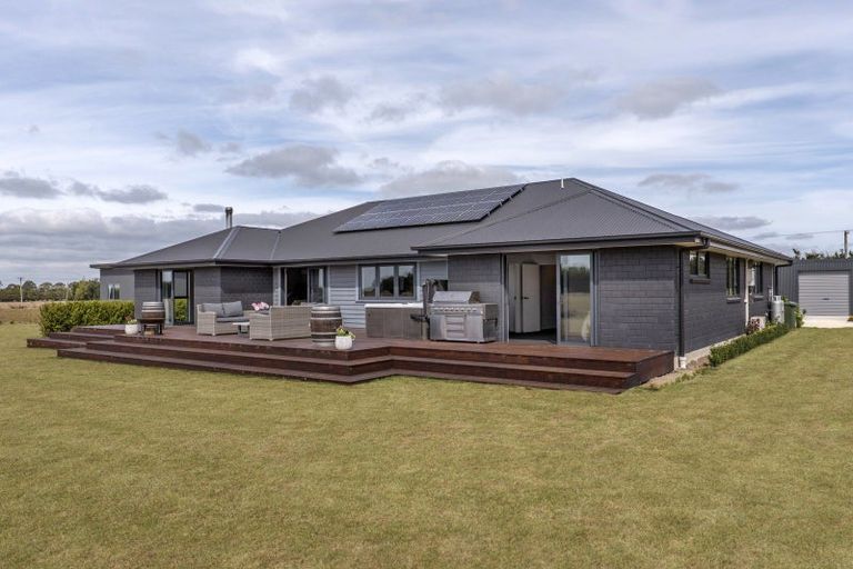 Photo of property in 742 Woodstock Road, Burnt Hill, Oxford, 7495