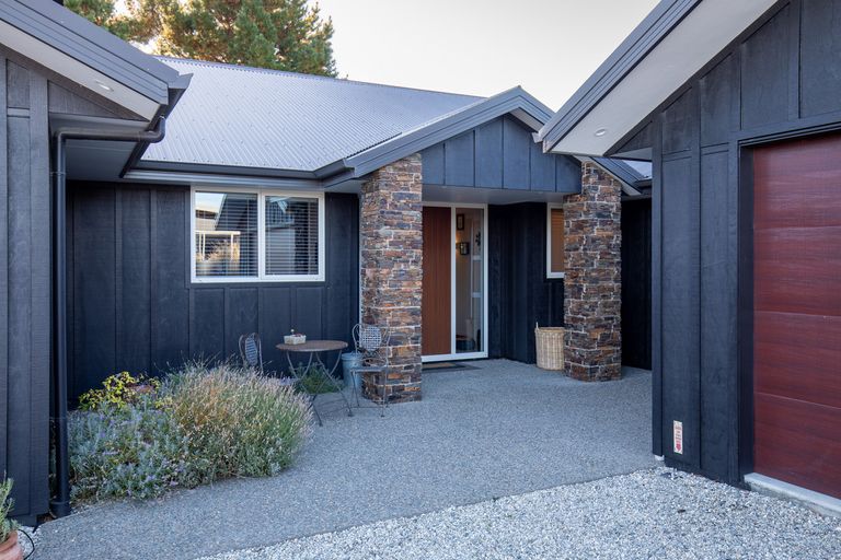 Photo of property in 65 Larch Crescent, Alexandra, 9320