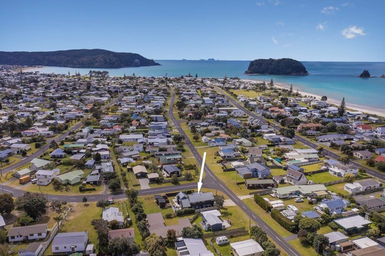 Photo of property in 105 Given Avenue, Whangamata, 3620