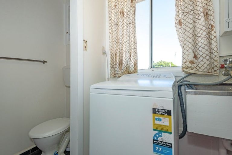 Photo of property in 2/735 Aberdeen Road, Te Hapara, Gisborne, 4010