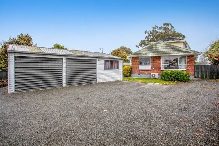 Photo of property in 26 Curletts Road, Sockburn, Christchurch, 8042