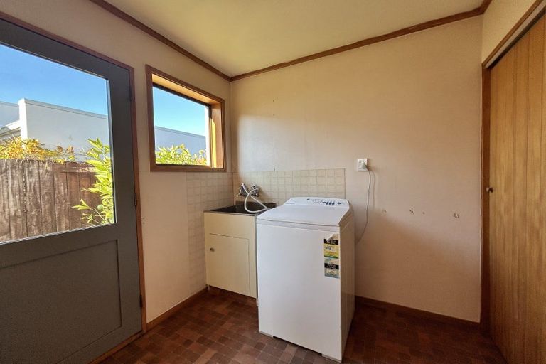 Photo of property in 16 Oregon Drive, Kelvin Heights, Queenstown, 9300