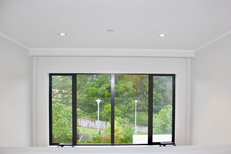 Photo of property in 4b/30 Westward Ho, Glen Eden, Auckland, 0602